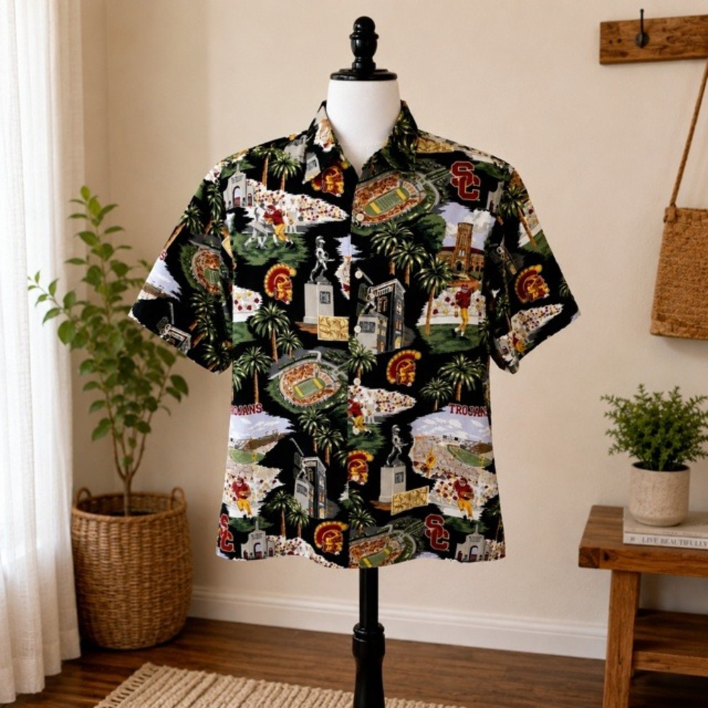 Reyn Spooner USC Trojans Hawaiian Aloha Shirt Mens M NCAA Button Up